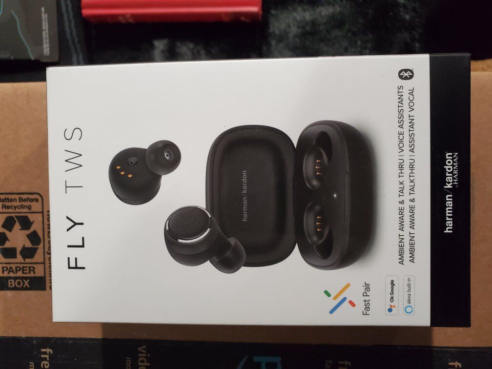 Harman Kardon ear buds