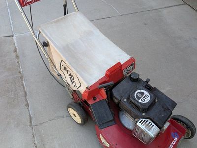 Toro Recycler - Self Propelled Mower