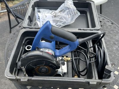 Tile saw