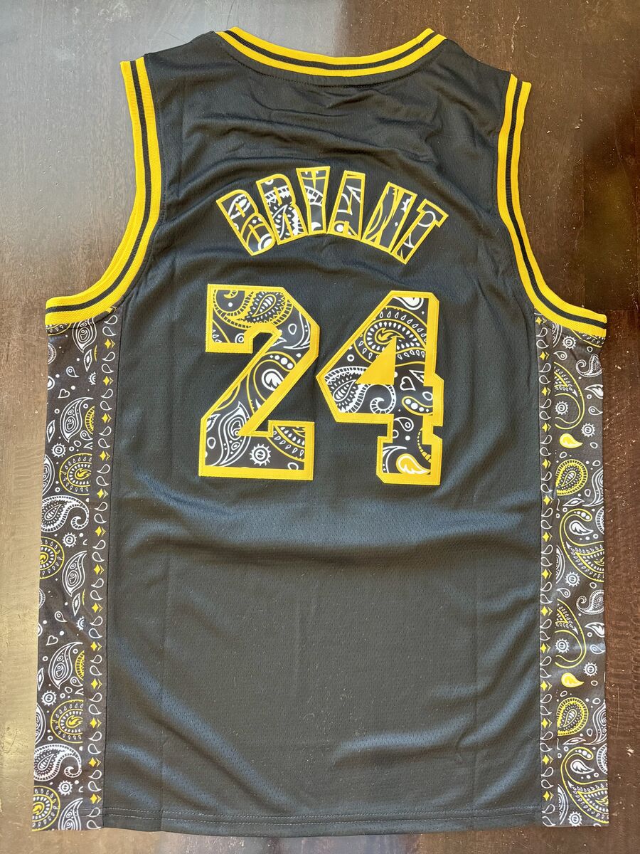 Kobe Bryant Jersey (New) LA Lakers #24 (Adult Medium) BLACK Jersey!