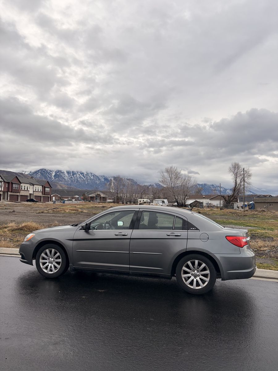 2013 CHRYSLER 200 Touring