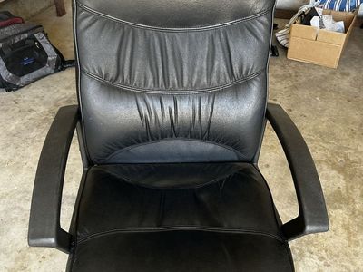 Black Ergonomic Office Chair with Lumbar Support - Swivel & Wheels