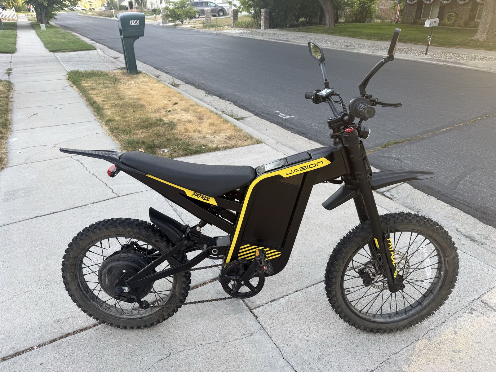 Jasion Patrol Electric Bike - Like New, Low Miles