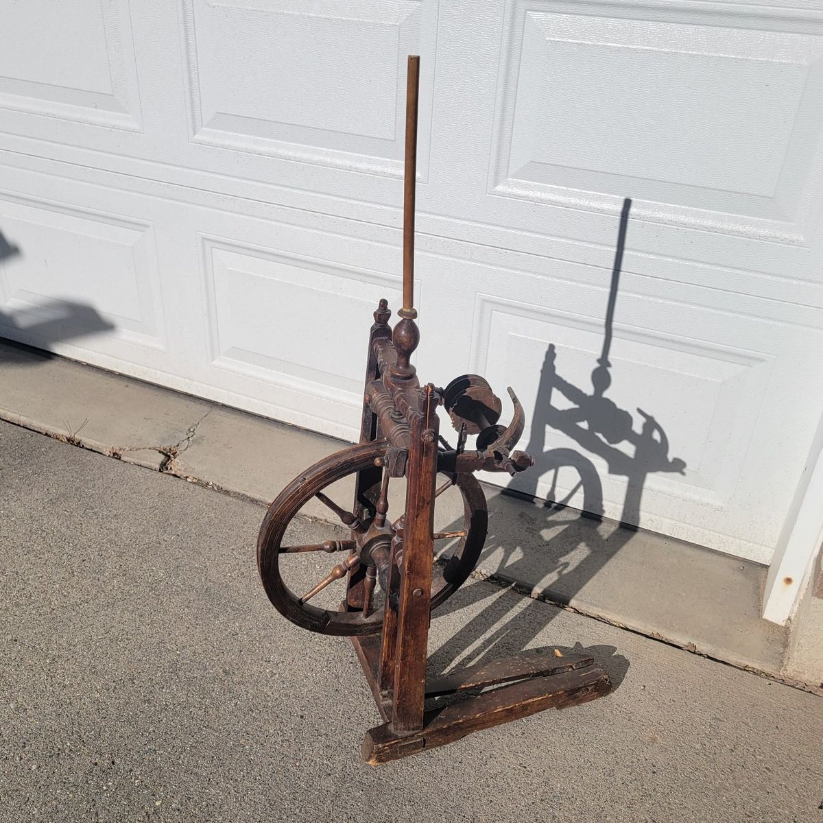 Castle Spinning Wheel