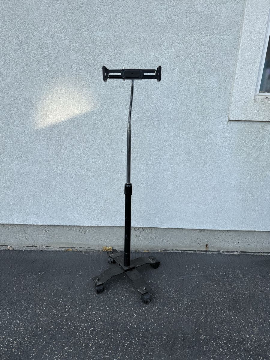 Adjustable Rolling Floor Stand for Tablet/iPad - Black & Silver