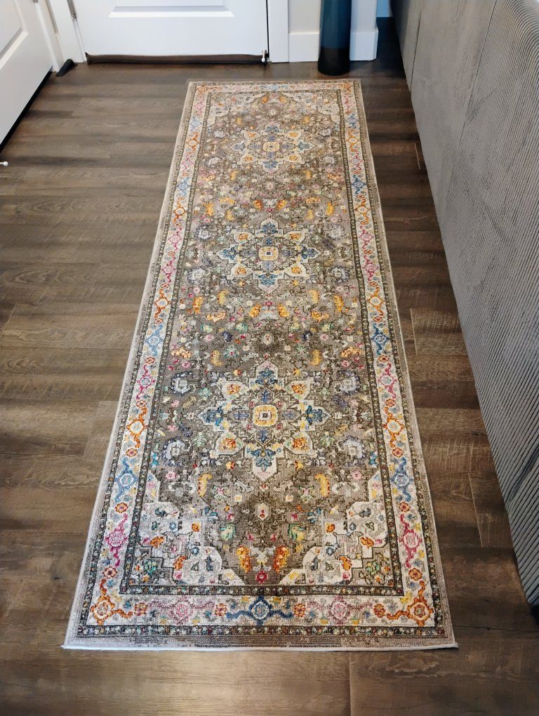 Main image 4