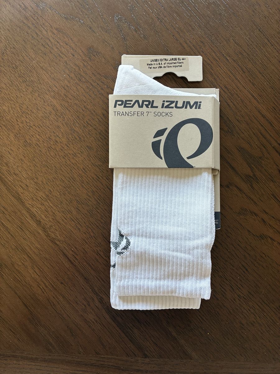 Pearl Izumi 7” Transfer Socks, XL size