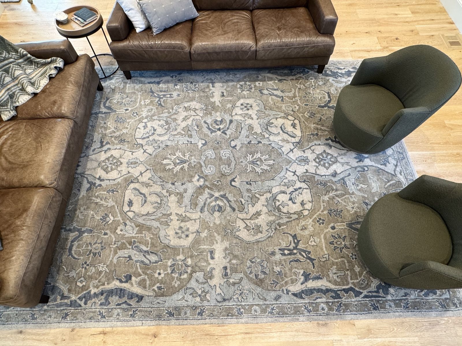 Pottery Barn Nolan Wool Persian-Style Rug, 9’x12’ 