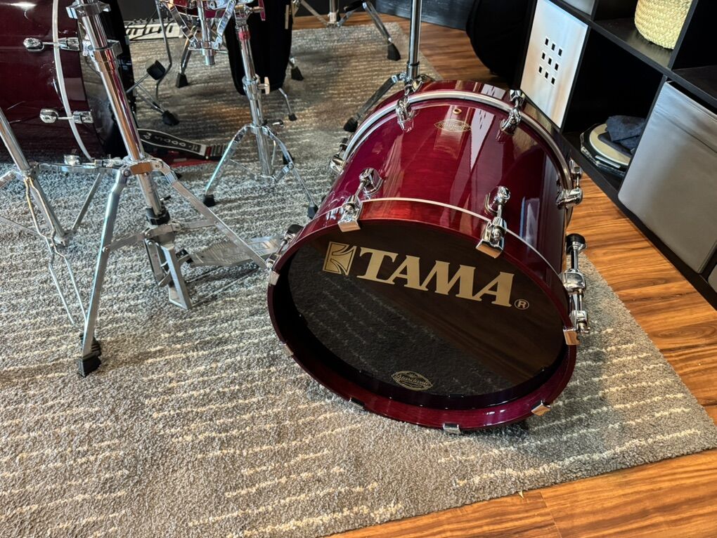 Tama Starclassic Maple 18 Bass Drum