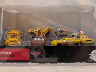 Disney Store Pixar Cars 3 Thunder Hollow Crazy 8 Figurine Playset - Brand New Sealed!