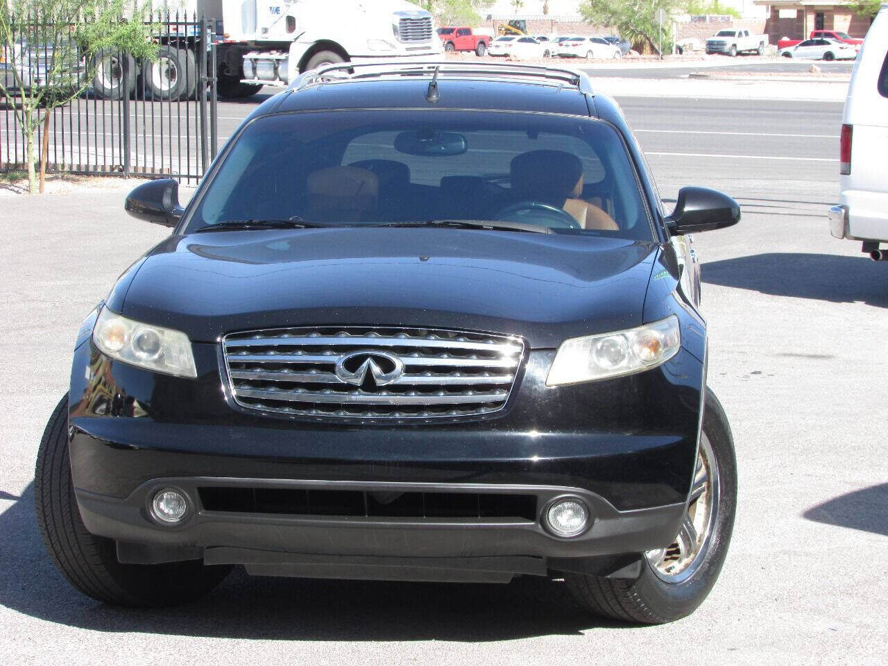 2004 Infiniti FX35 Base