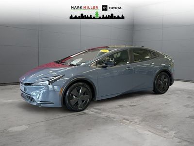 2025 Toyota Prius LE