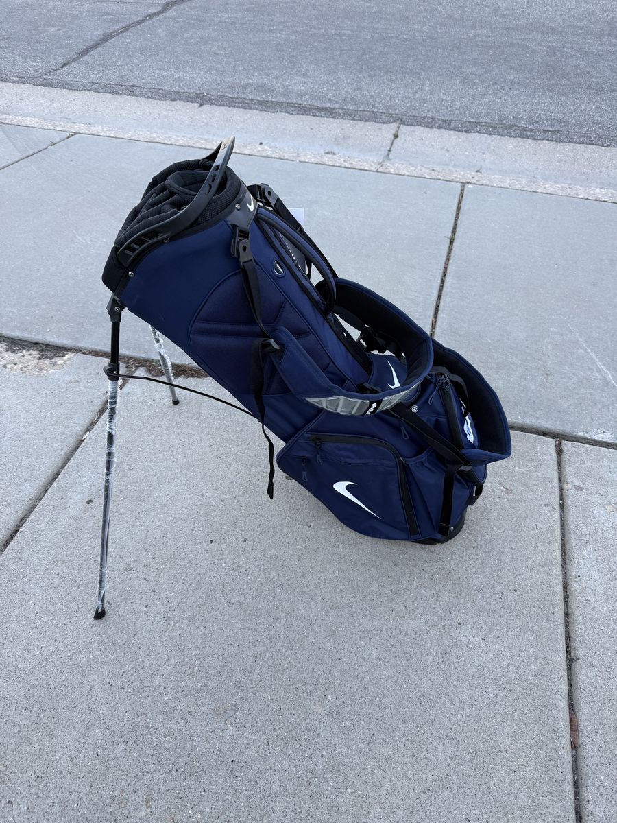 Nike Golf Bag