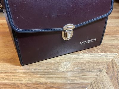 NICE MINOLTA BINOCULARS