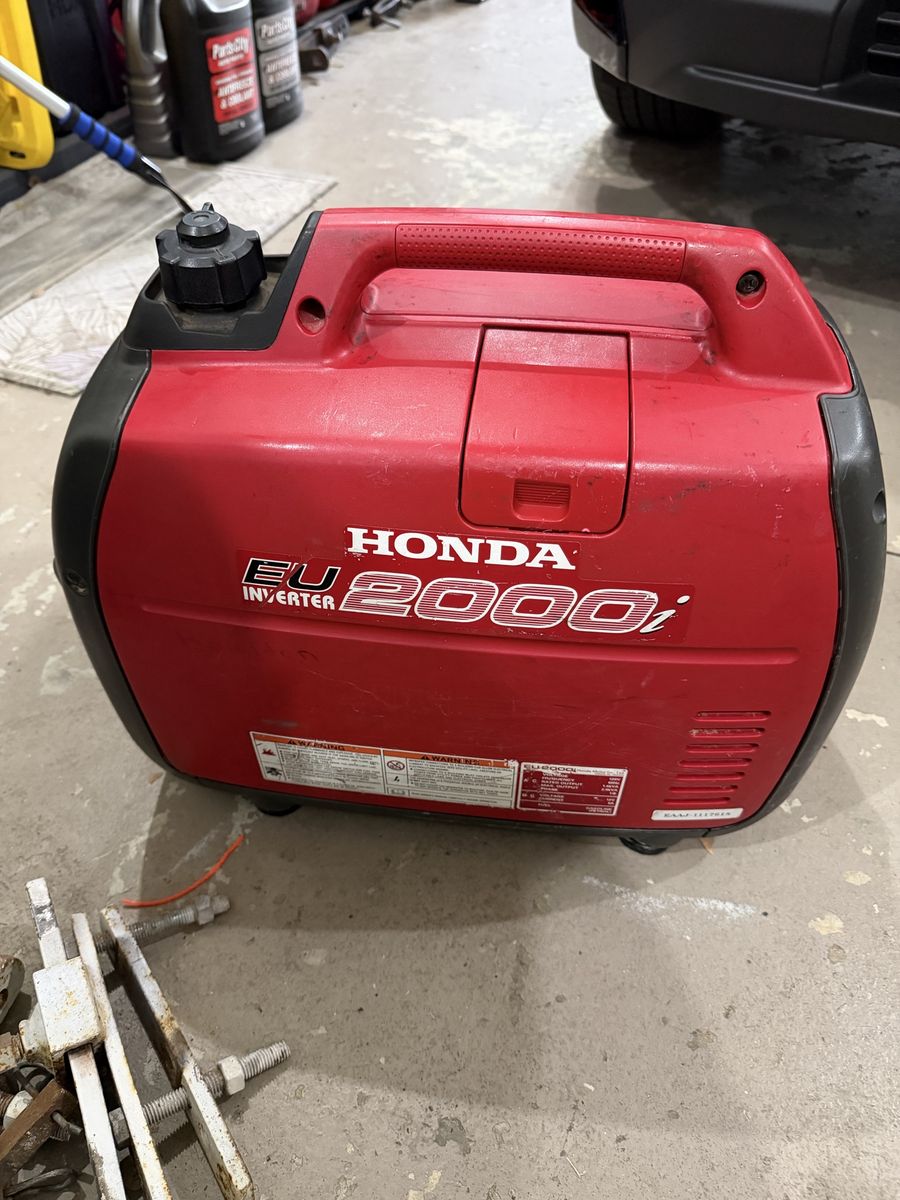 Honda EU2000i Inverter Portable Generator - Compact, Reliable Power