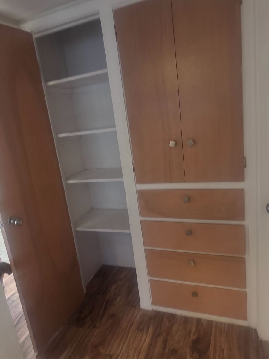Main image 8