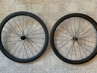 Branta C45 Carbon Wheelset
