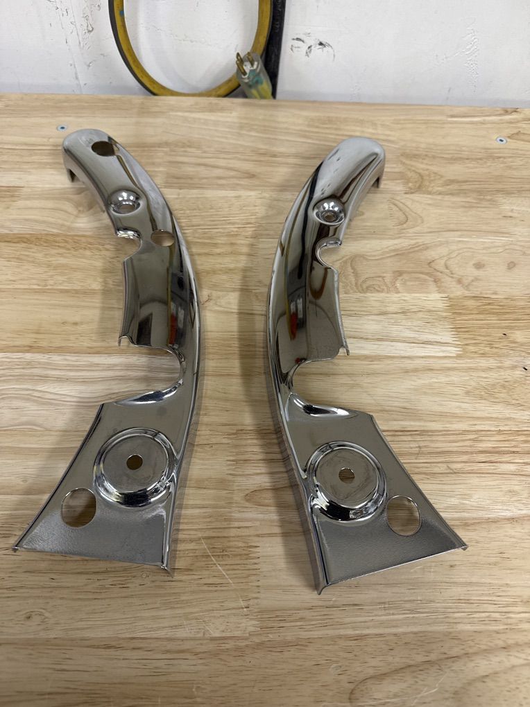 Harley Touring Strut Cover