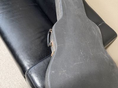 Guitar Case Dreadnaught Size