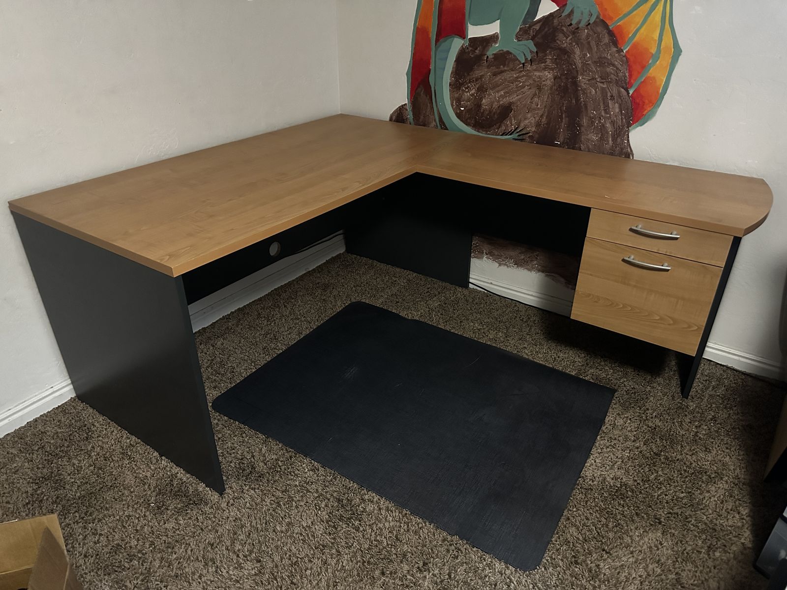 L-Shaped Corner Desk with Drawers
