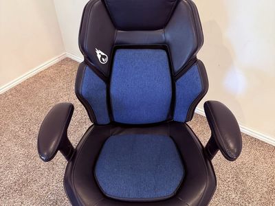 DPS Gaming Desk chair