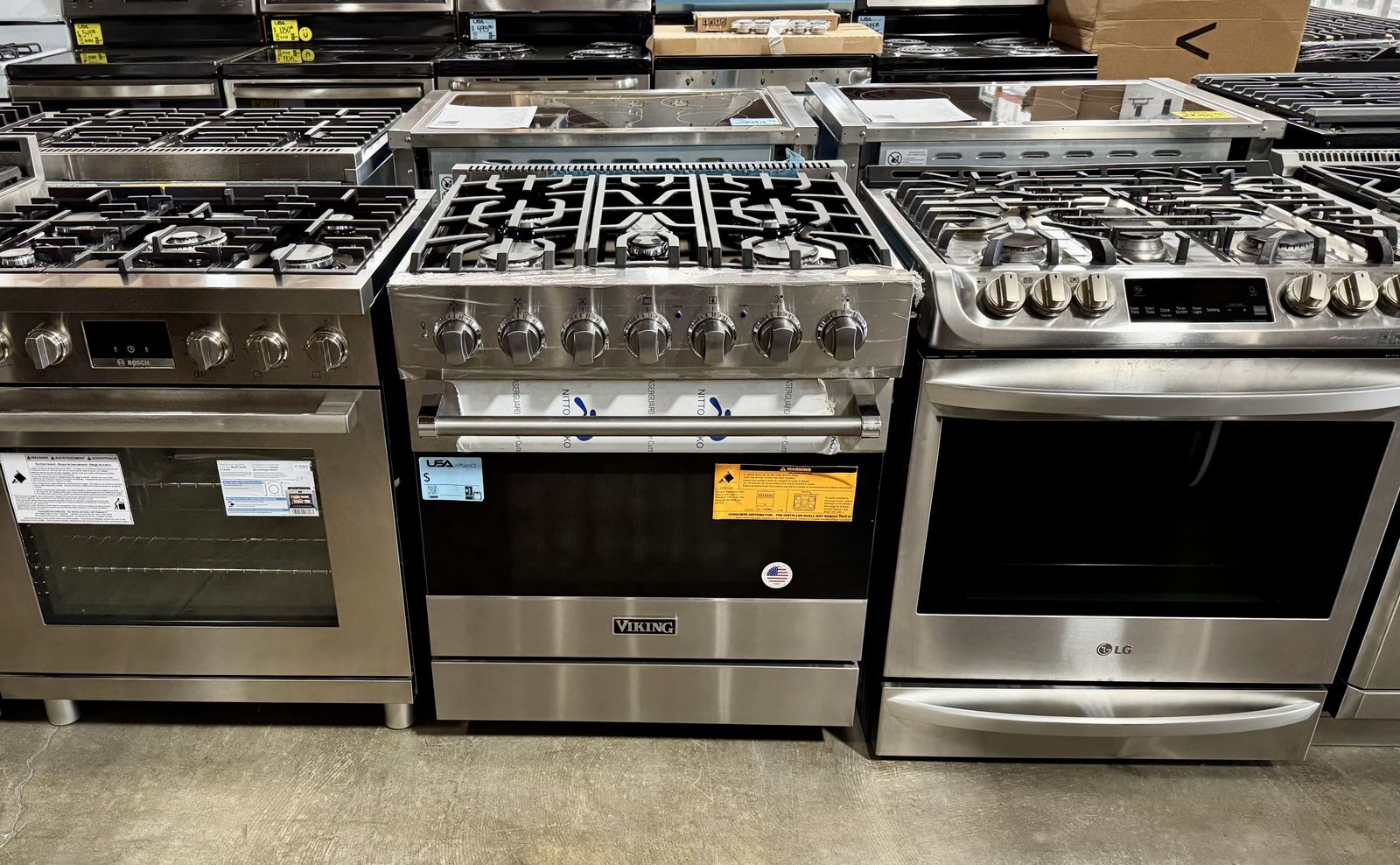 VIKING STAINLESS STEEL DUAL FUEL RANGE