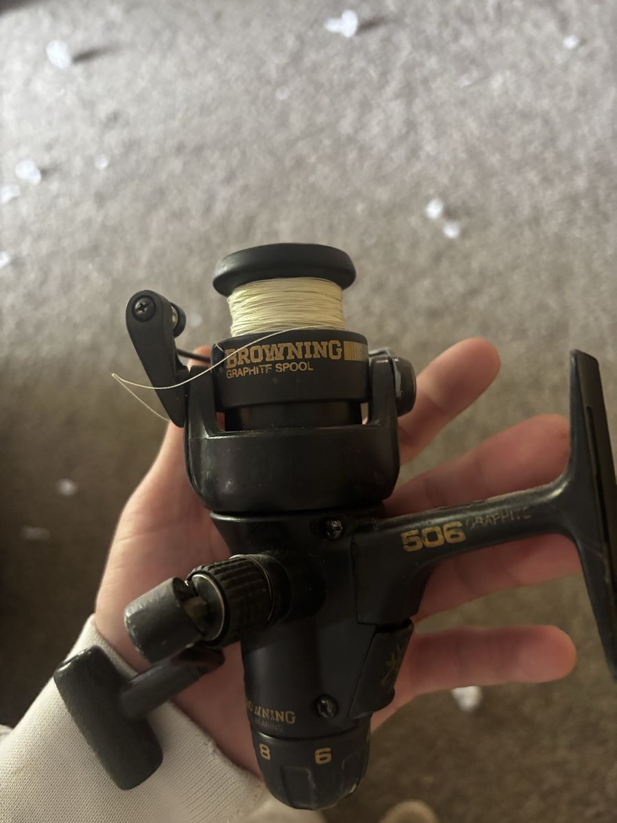 Browning 506 Graphite Spool Spinning Reel - Durable Fishing Gear