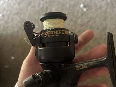 Browning 506 Graphite Spool Spinning Reel - Durable Fishing Gear
