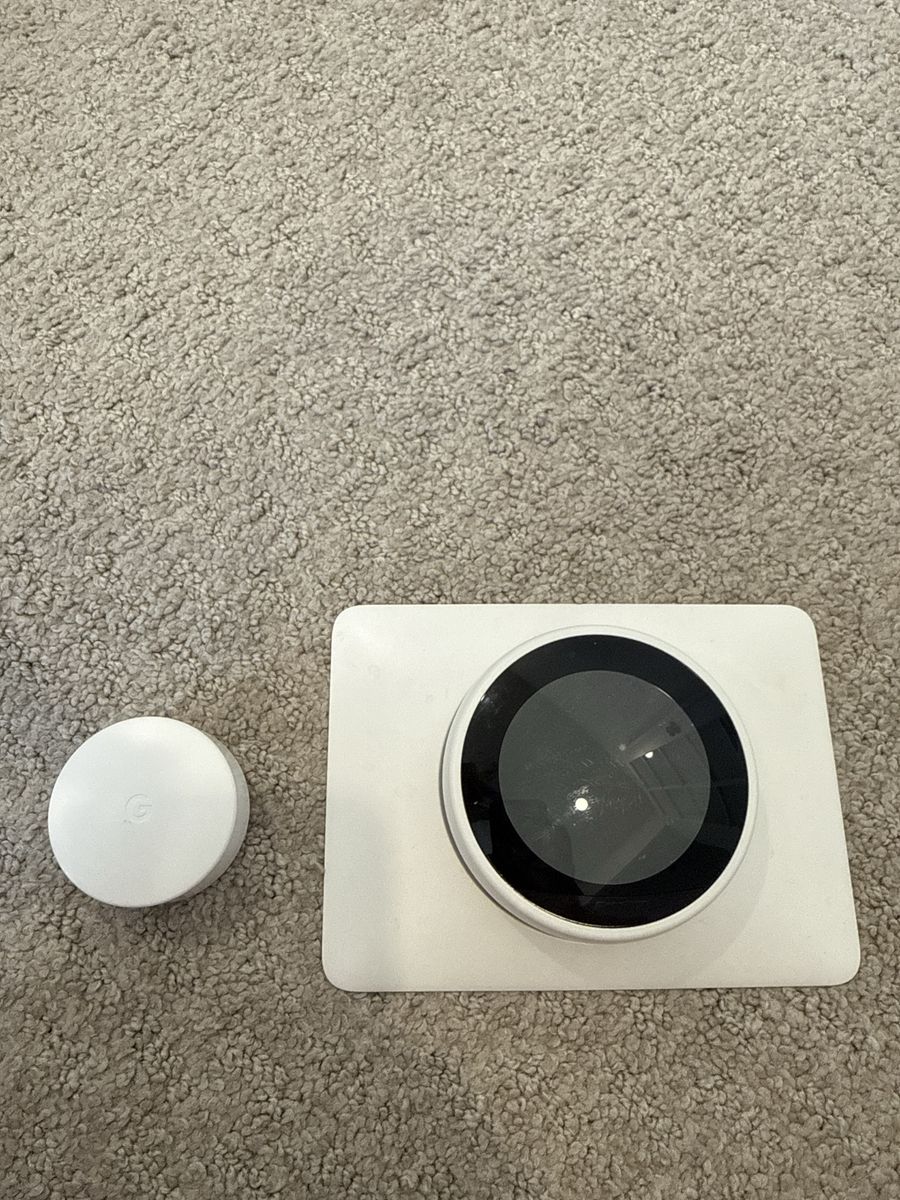 Google Nest Learning Thermostat 3rd Gen + Temperature Sensor