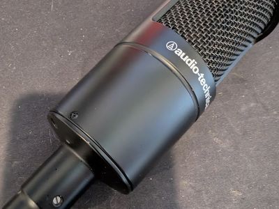 Audio-Technica AT2035 Large Diaphragm Cardioid Condenser Microphone