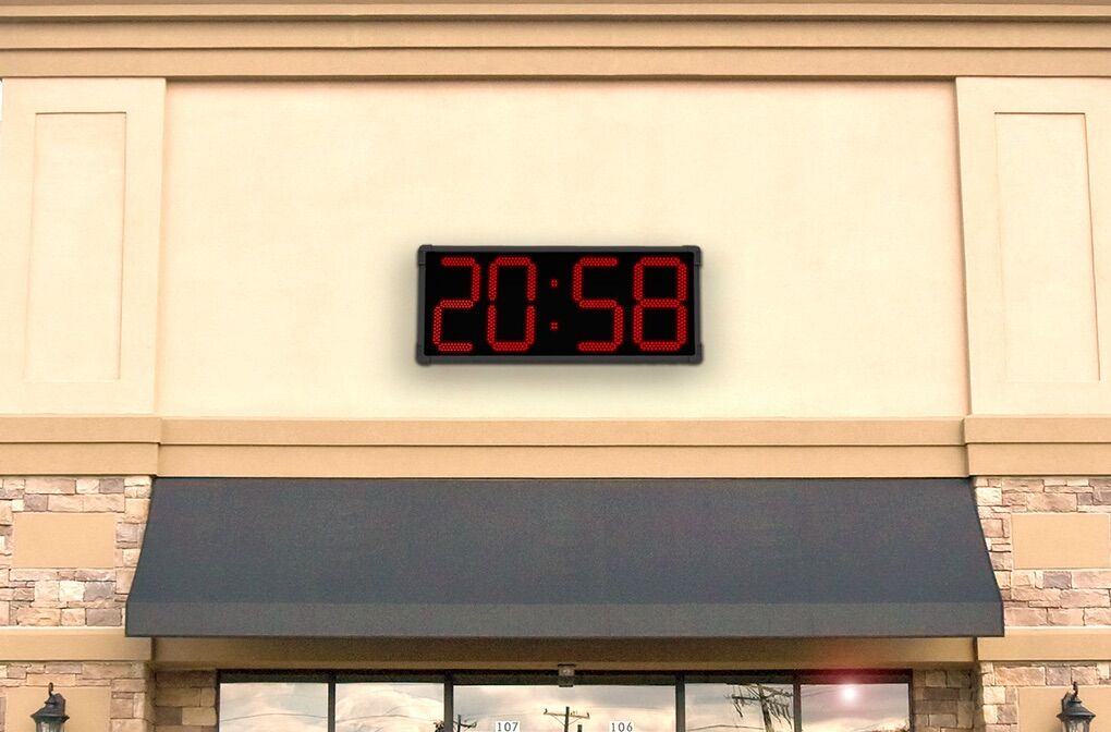 GIANT OUTDOOR WATERPROOF WALL CLOCK