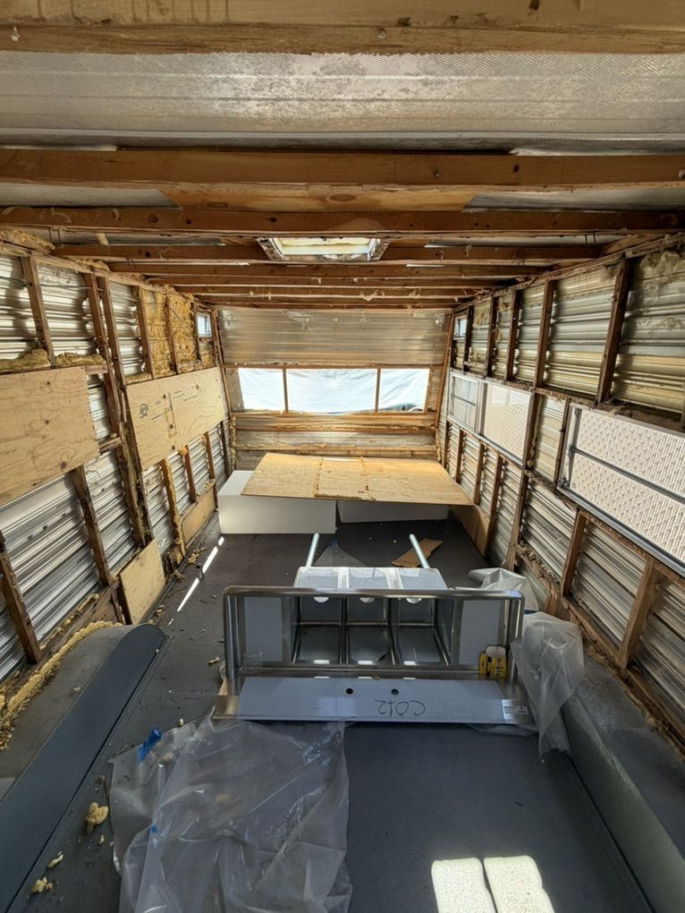Main image 13