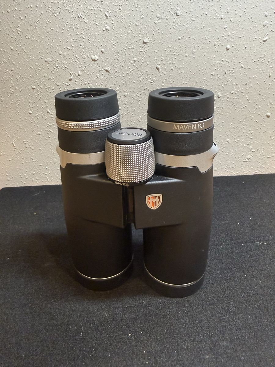 Maven 10x42 Binoculars