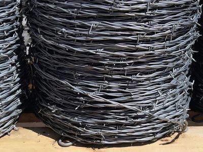 Barbed Wire (2-point 5in spacing)