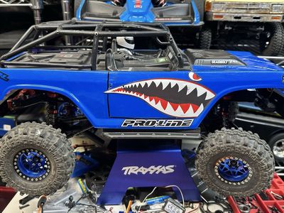 Axial SCX10.3 1:10 4X4 Rock Crawler Project