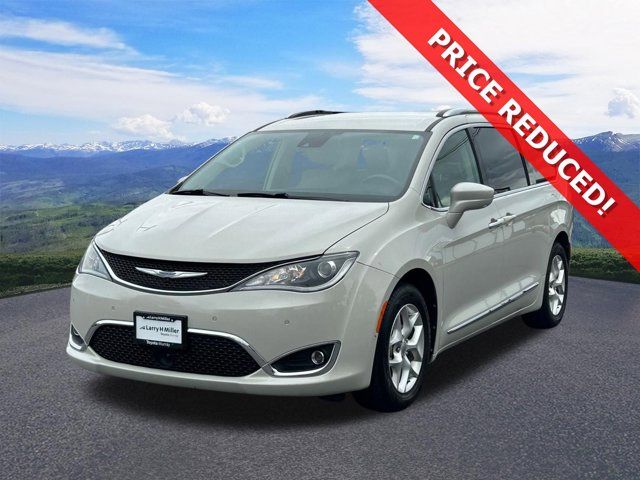 2020 Chrysler Pacifica Touring L Plus