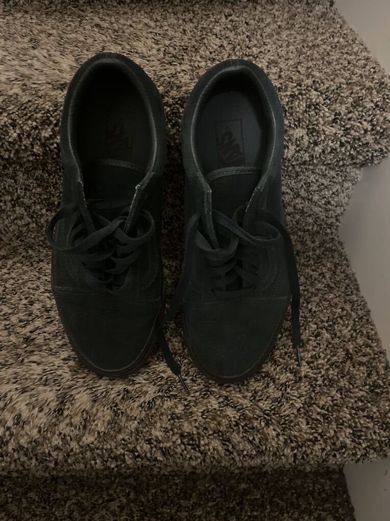 Vans Off the wall sneakers women size 10,5