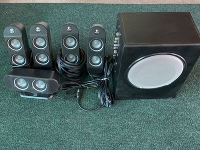 Logitech X-530 5.1 Surround Sound Computer Speaker System with Subwoofer