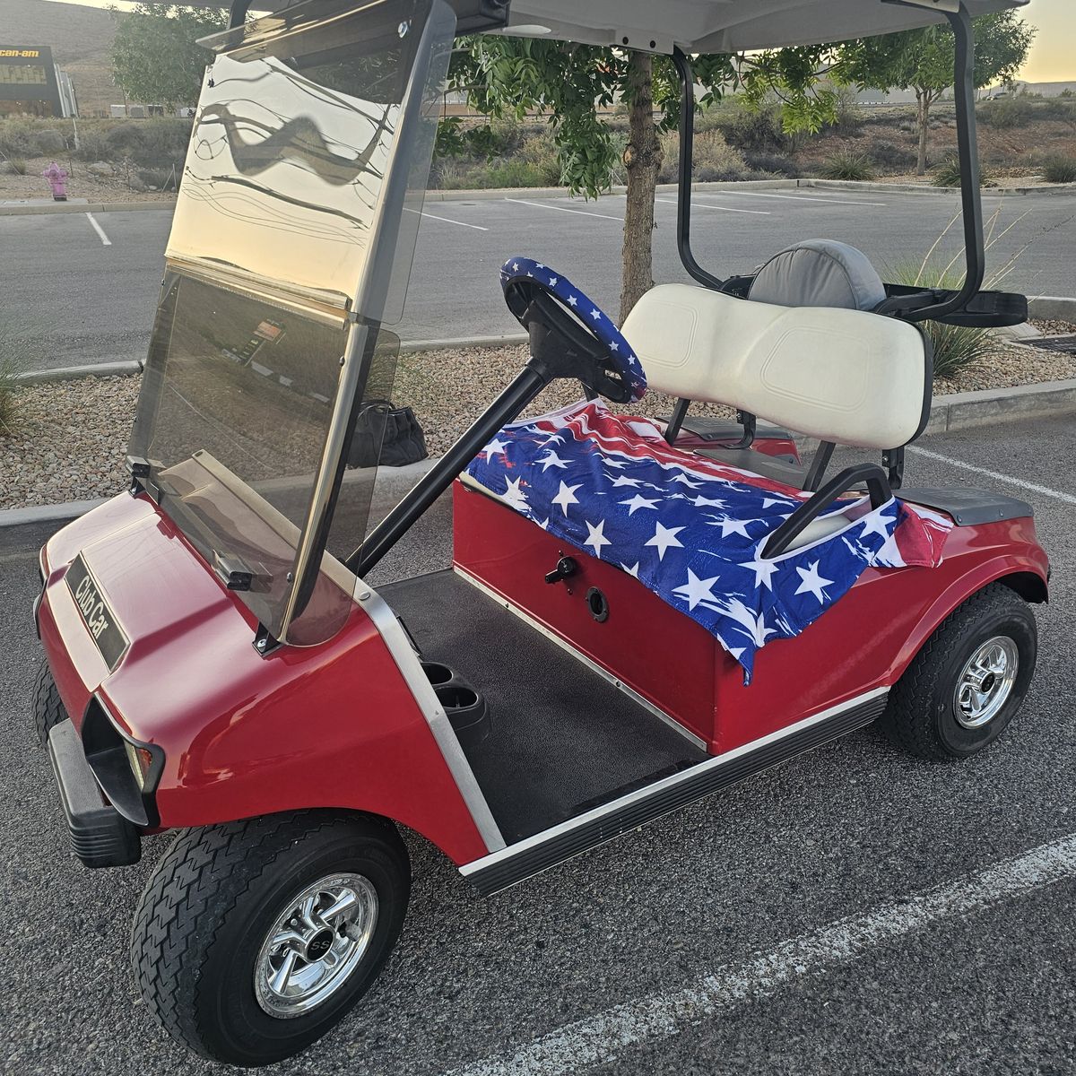 AWESOME GOLF CART