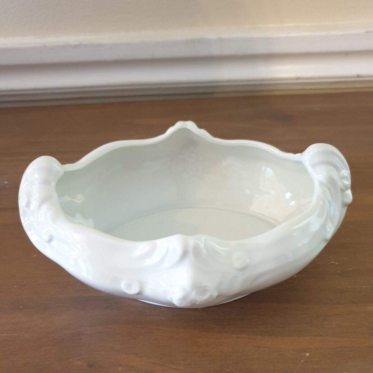 Vintage Gerold Porzellan Bavaria White Trinket Bow