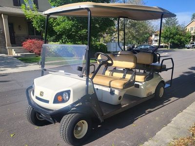 2016 Cushman Shuttle 6 Elite 6-Passenger Electric Golf Cart