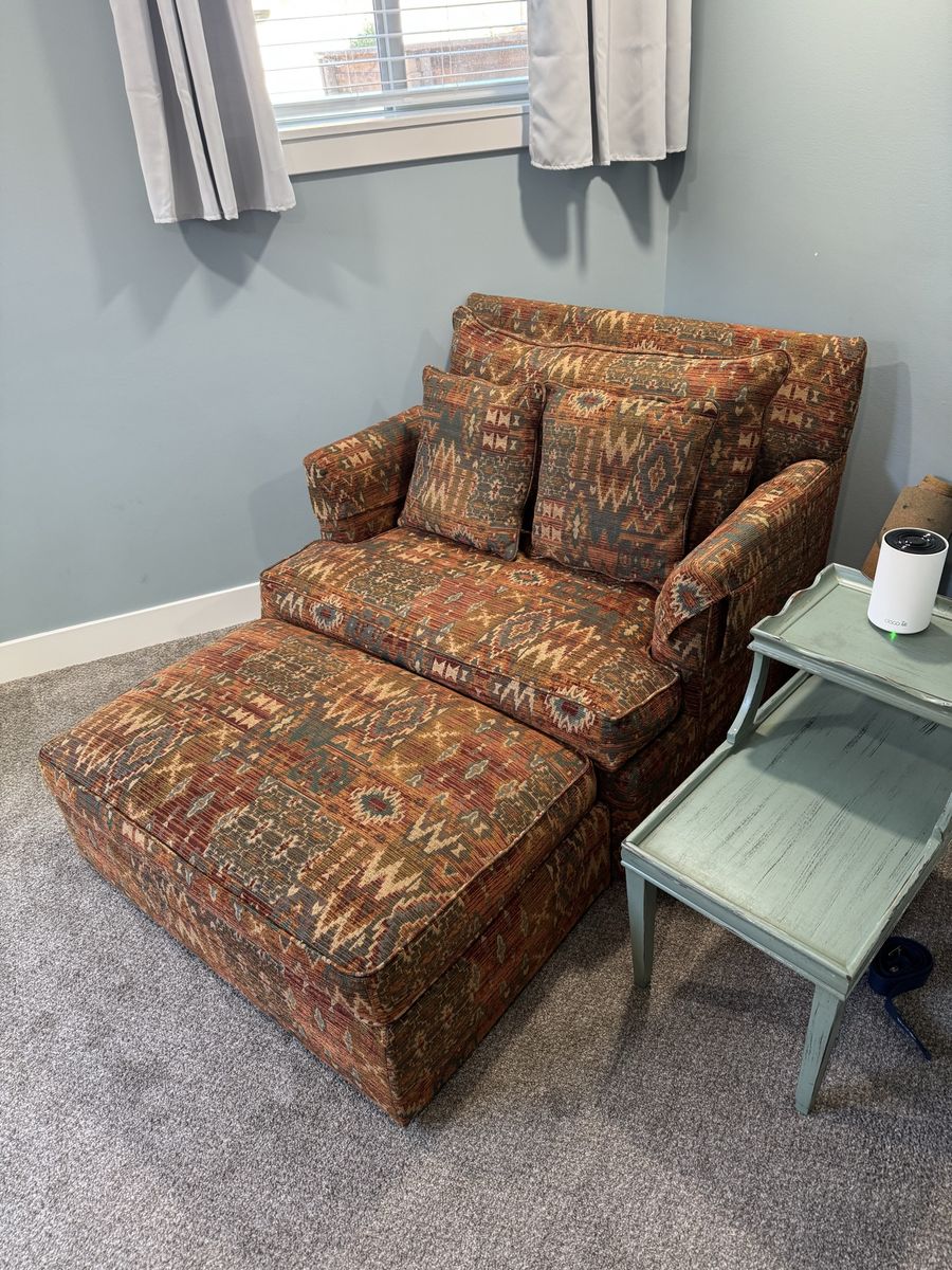 Ethan Allen Oversized Upholstered Armchair & Ottoman Set - Southwestern/Bohemian Print