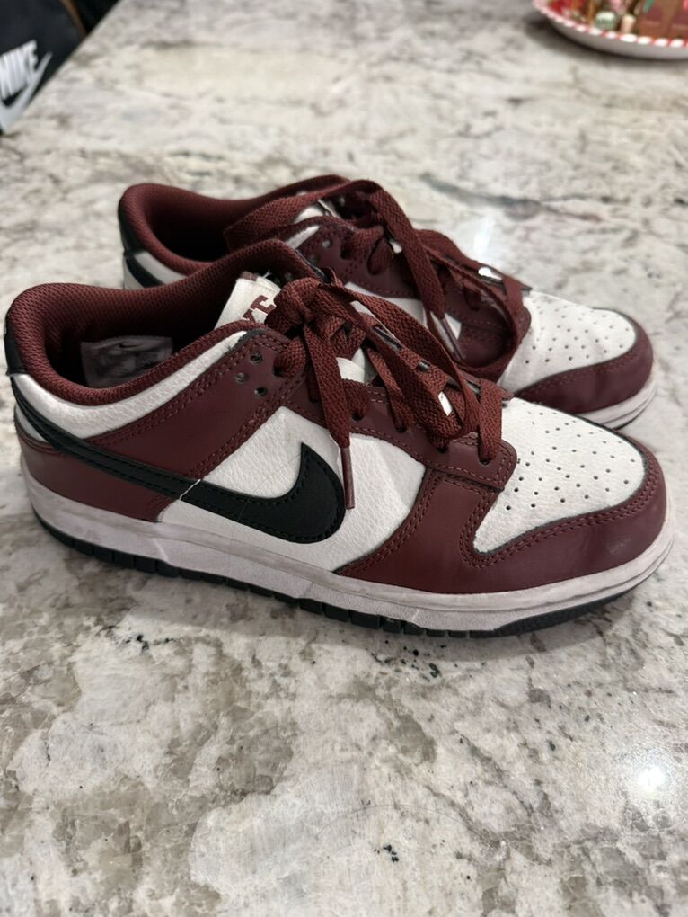 Nike Grade School Dunk Low Dark Team Red Size 5