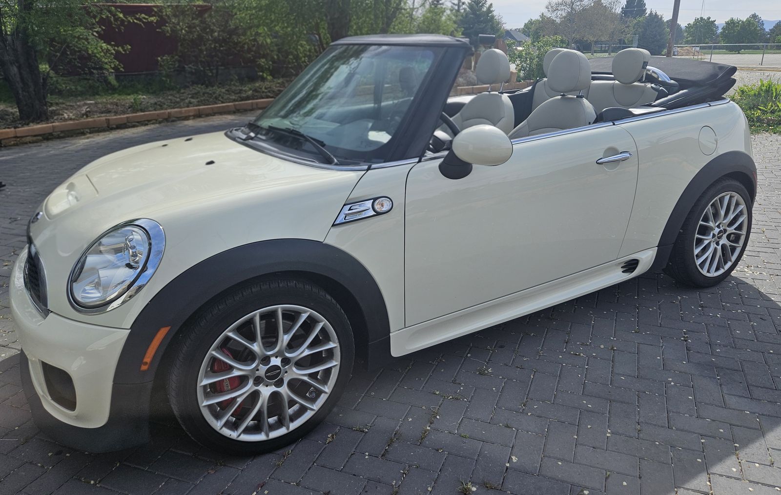 2015 MINI CONVERTIBLE John Cooper Works