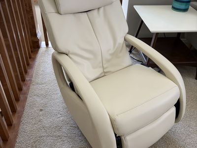 Human Touch Massage Chair