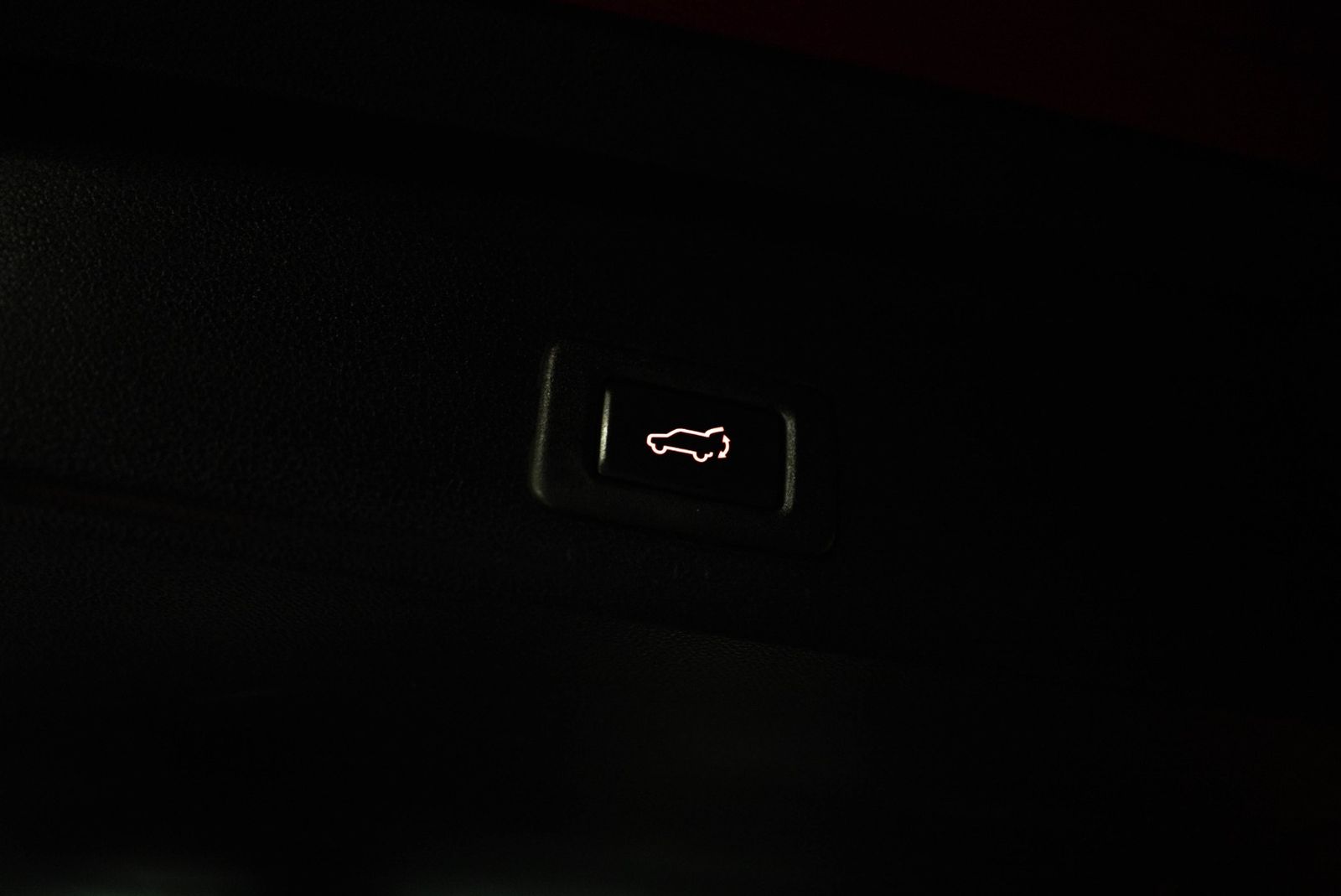 Main image 8
