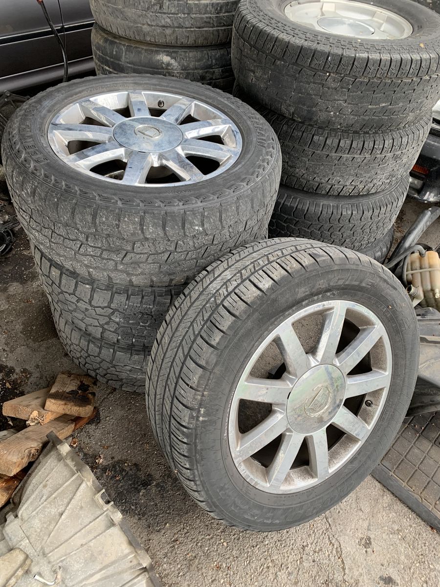 6x139.7 6x5.5 Polished Aluminum Wheels & Tires 20