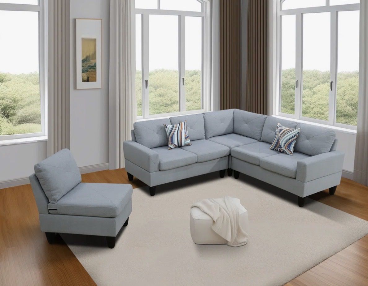 Modern Gray Sectional Sofa (Like New)