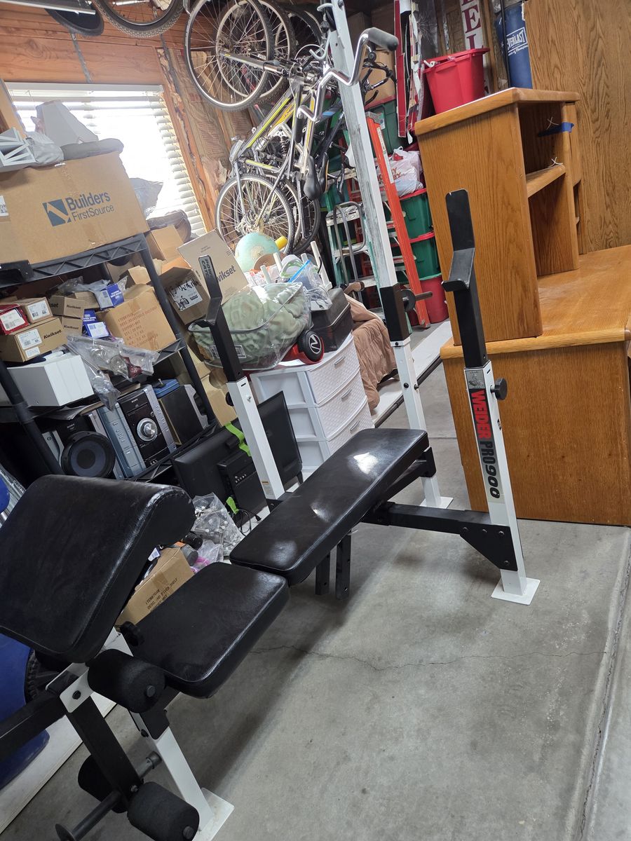 Weight bench