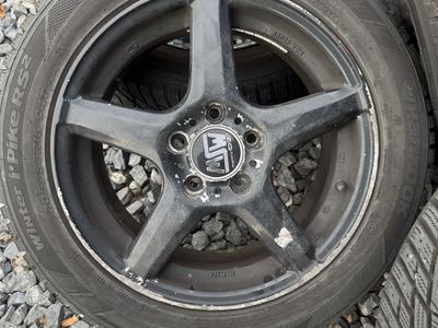 RIMS AND SNOW TIRES BOLT PATTERN 112